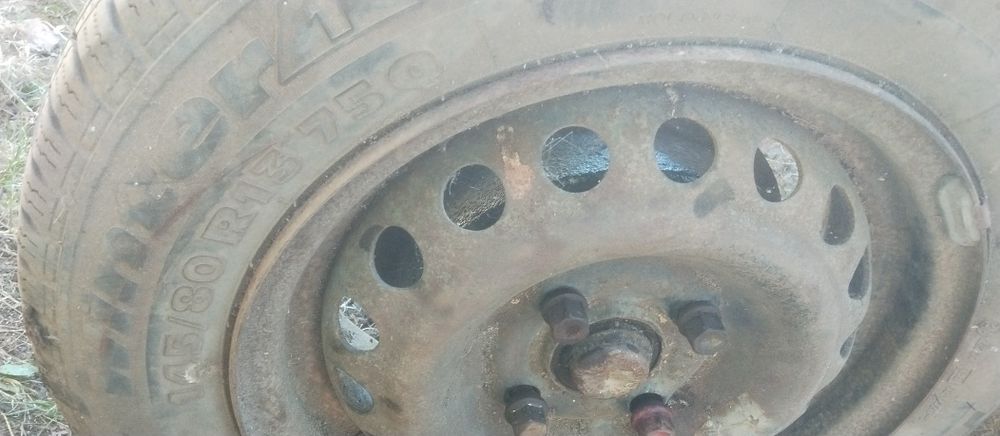 Vând punte cu roții pentru remorcuță motocultor