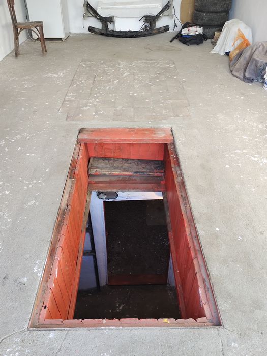 Гараж на Иванова