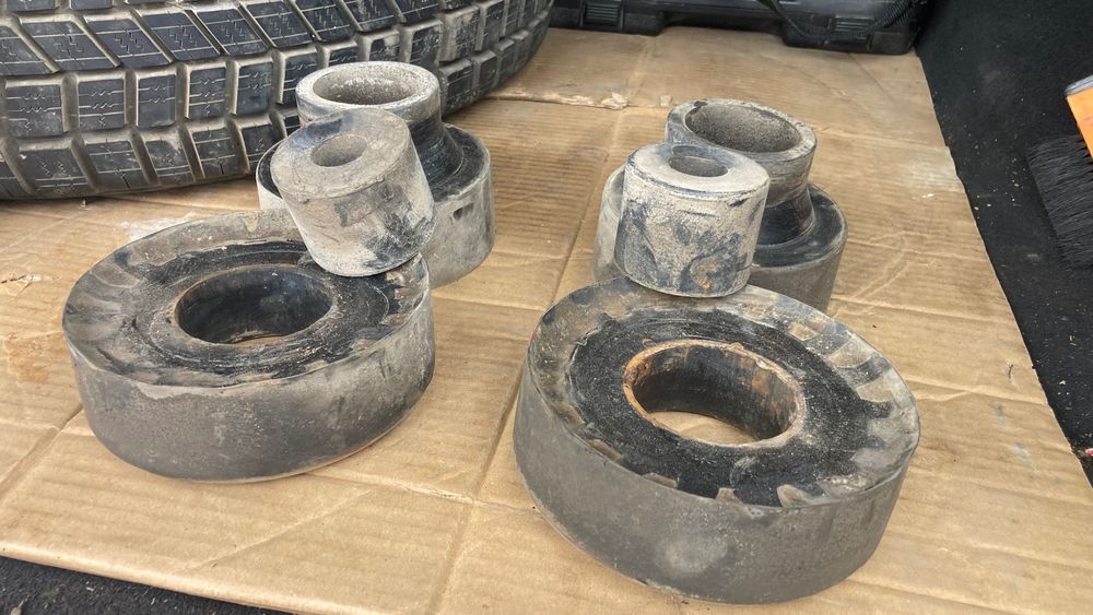 Jeep Grand Cherokee ECU 4.0L6. Подложки 5см