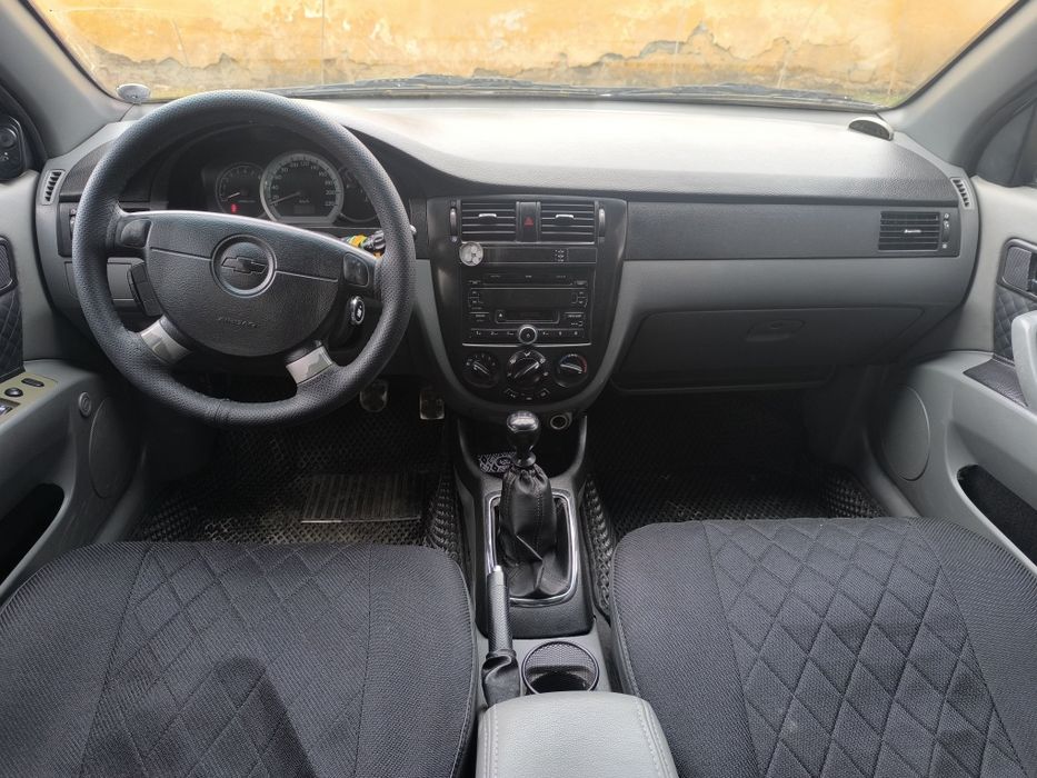 Продаётся лассети механика с газом