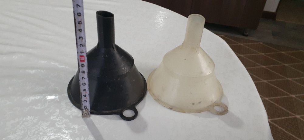 воронка пластиковая