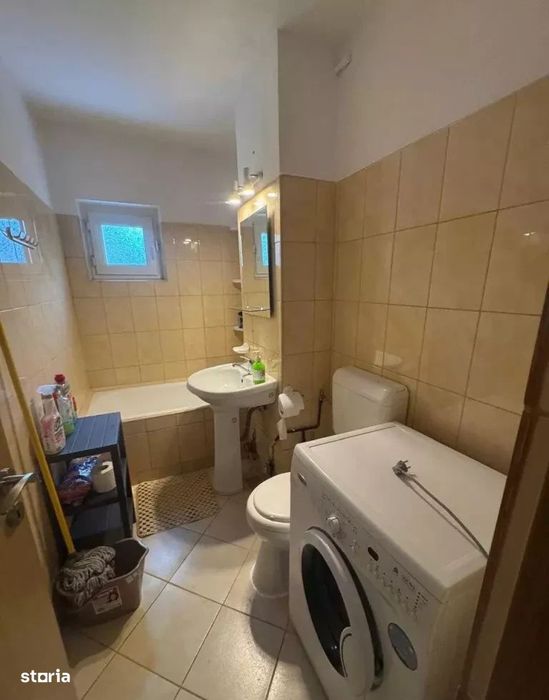 Apartament cu o camera, 40 mp utili, parter - Piata Doina