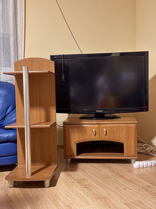 Холни мебели-цвят орех