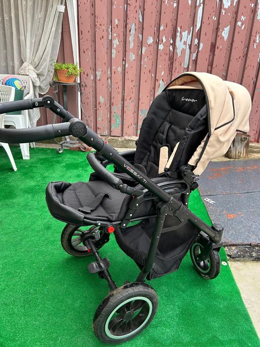 Vând carut Vessanti Crooner 3 în 1