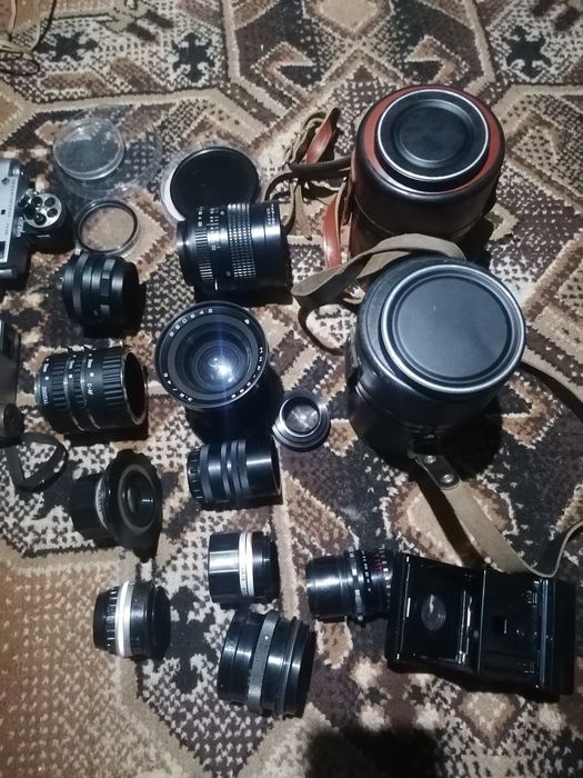 Фотоаппараты и комплектующие