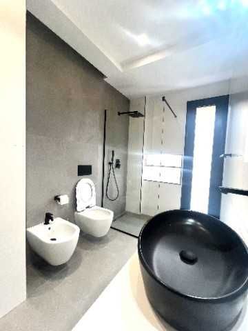 Дава се под наем Двустаен апартамент в София, Център - 65 кв.м за 612 € - Снимка #3