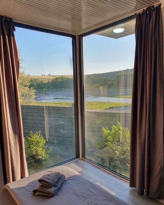 Аренда дачи коттеджа баня с крытым бассейном у реки дача коттедж