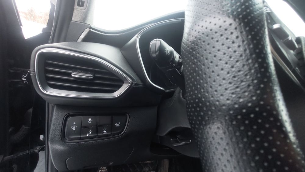 Hyundai Santa Fe 2019, 2,4, 7 мест
