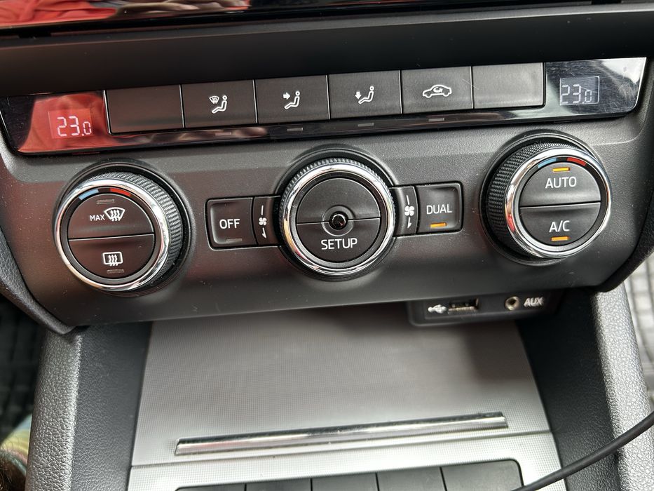 Skoda Octavia 3 / 1.6 TDI