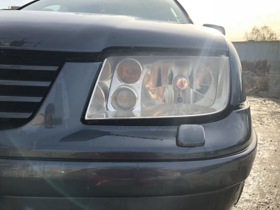 Vw bora 2.3 само на части