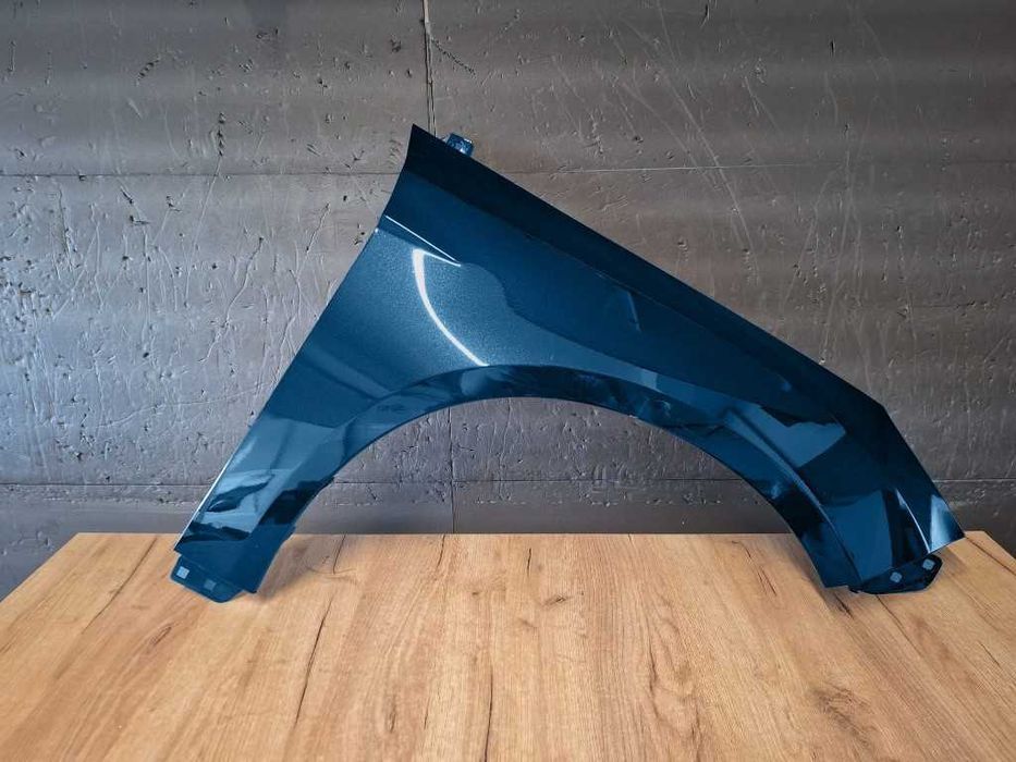 Aripa Fata Dreapta Ford Focus 3 III An 2011-2014 (Albastru Ocean Blue)