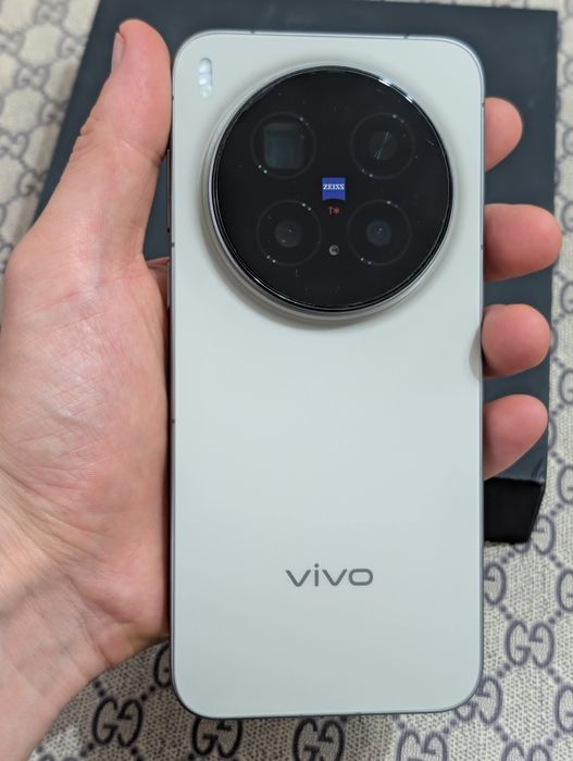 Vivo X300 Pro 512 gb Ram 16 5G