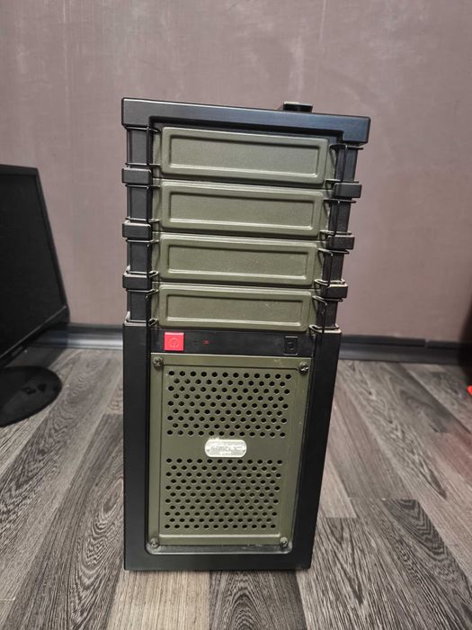 Настолен компютър