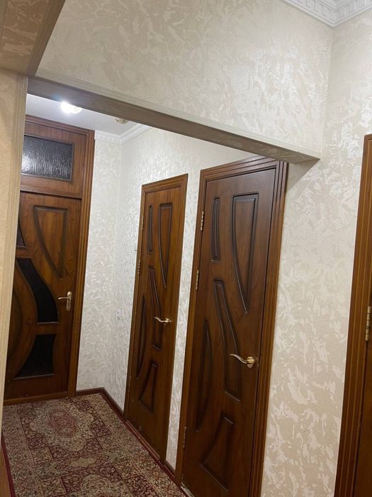 Юнусабад 10 квартал 4 хона 1 этаж