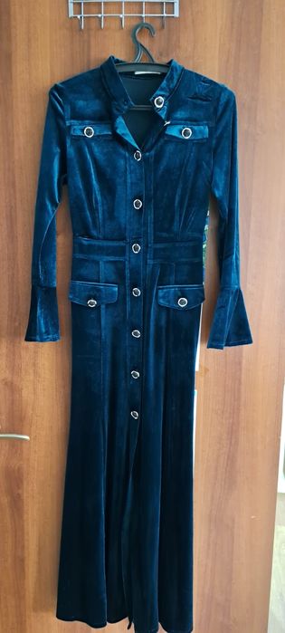 Продам вечерние платья