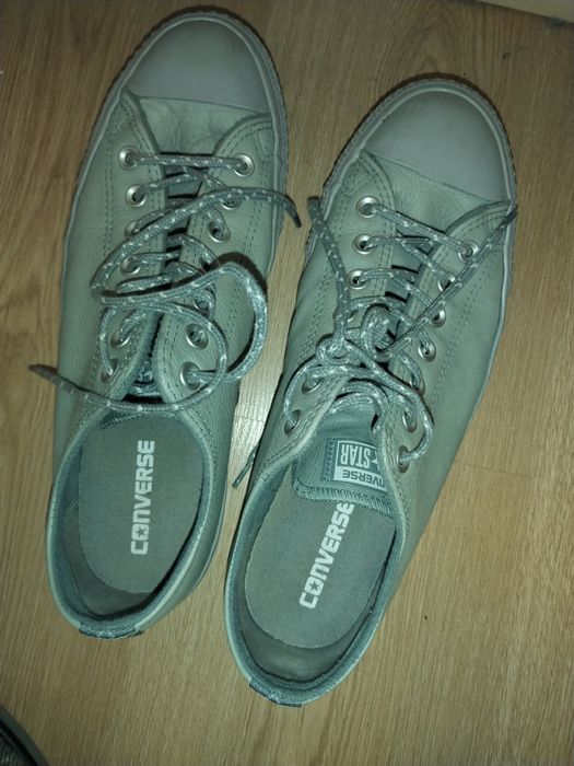 Продавам кецове converse