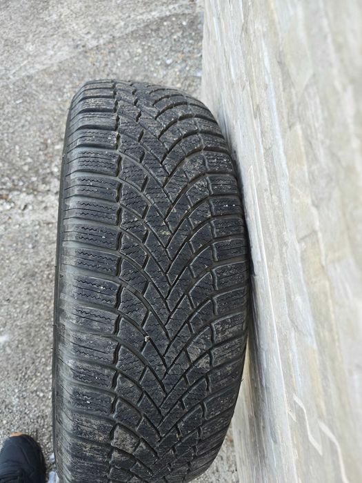 4 броя гуми Bridgestone Blizzak 235/65/17