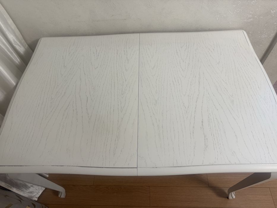 Продам стол кухонный