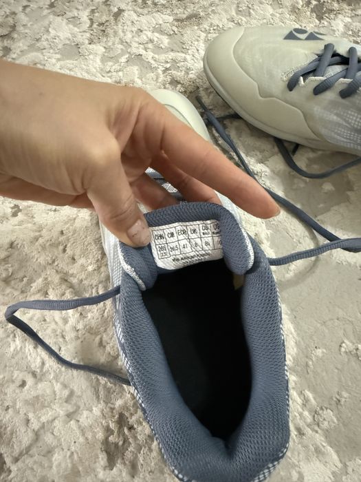 Кроссовки доя бадминтона