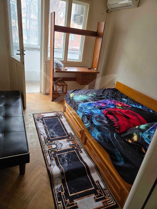 Дава се под наем Тристаен апартамент в Пловдив, Младежки Хълм - 67 кв.м за 398.82 € - Снимка #1