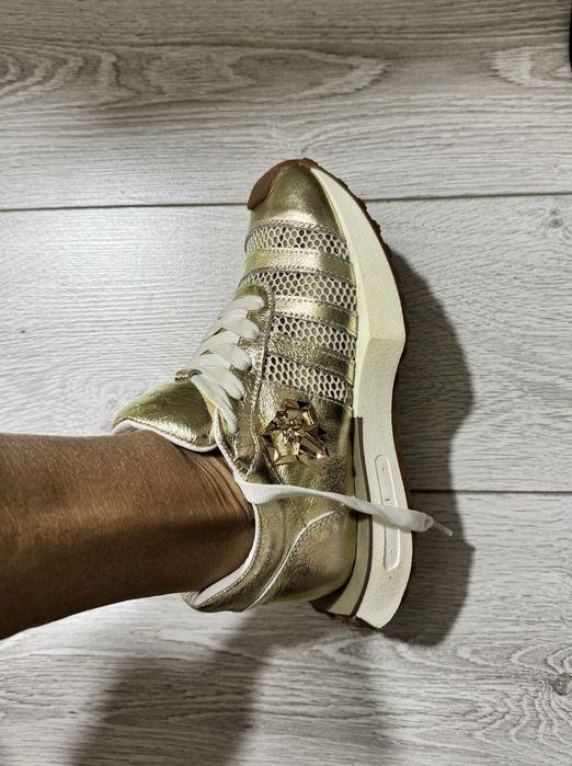 летние кожаные кросовки 37