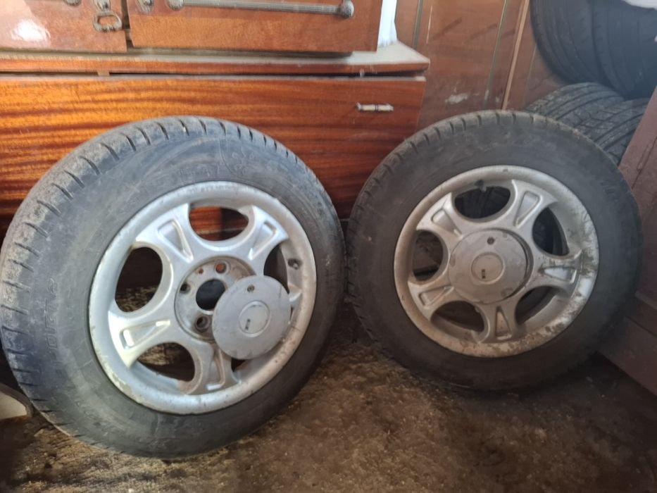 Продам резну летнее с дисками на 14
