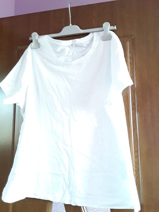 Vând Tricou Damă Mărimea XXL Nou