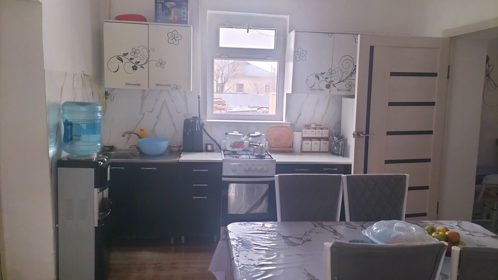 Тез арада үй сатылады