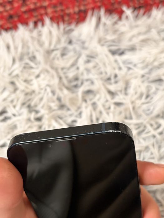 Vand iPhone 14 128gb 77% Baterie