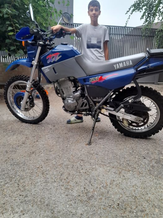 Se vinde yamaha xt 600e