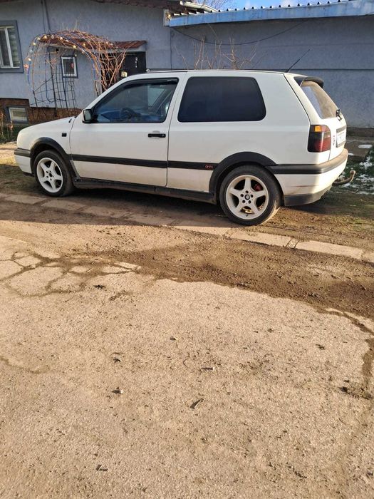 VW Golf 3 GTI 2.0 115 на части