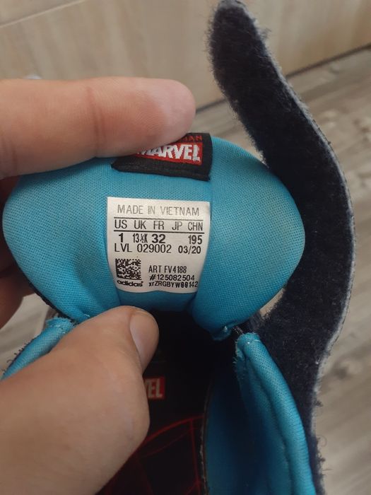 Adidași Adidas Spiderman