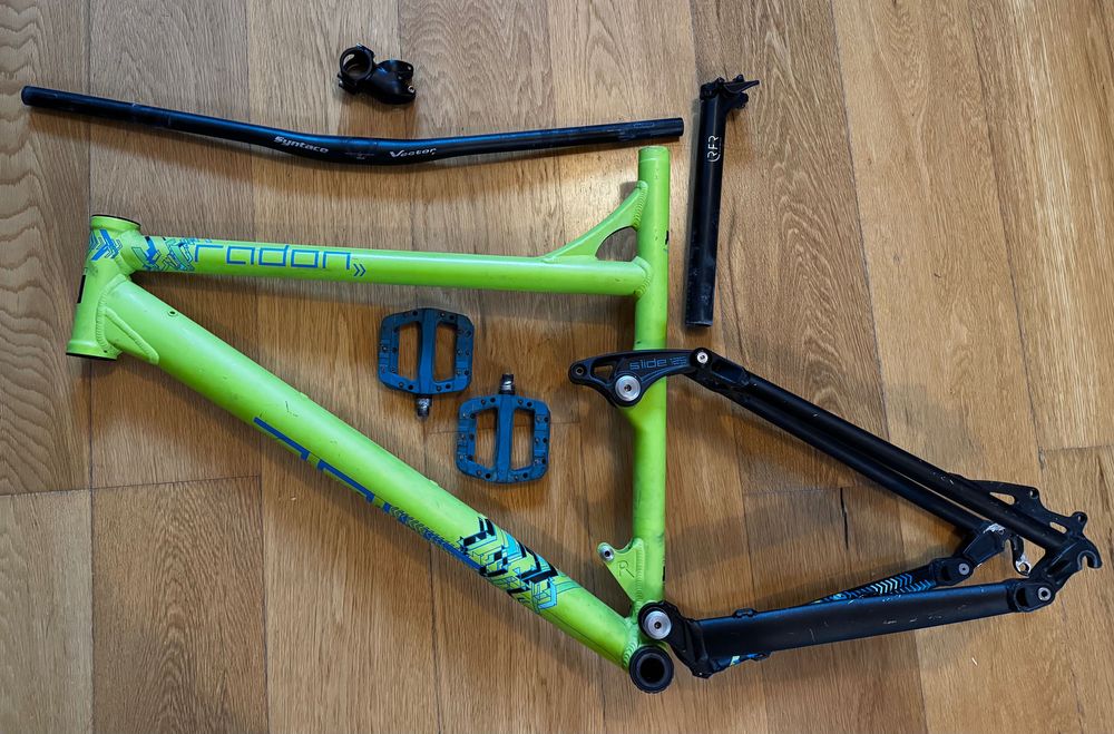 Рамка Radon Slide 125 8.0 MTB Enduro от 2013 година + Eкстри