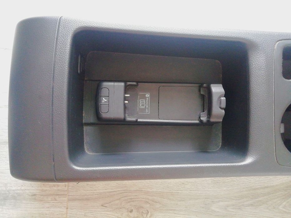 Consolă centrală/cotieră Audi A5 /A4 B8