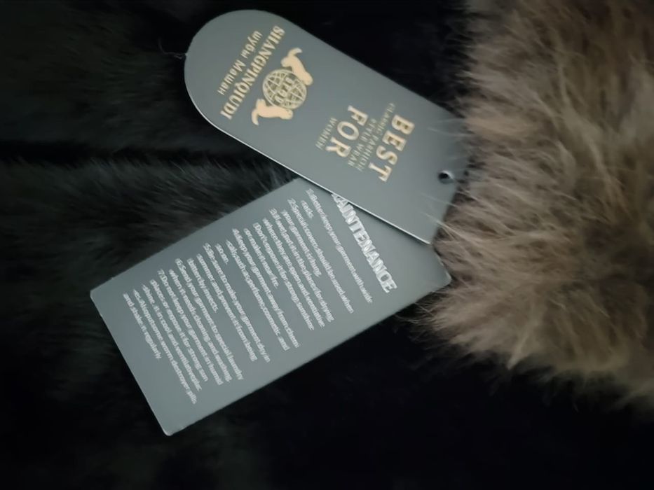 Продаётся; ШУБА новая