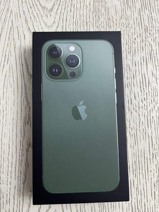 Айфон 13 pro Apple