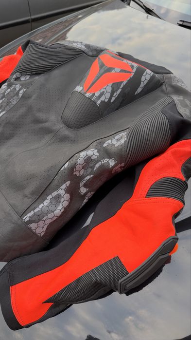 Geaca moto piele SECA SRS II negru/rosu/camo