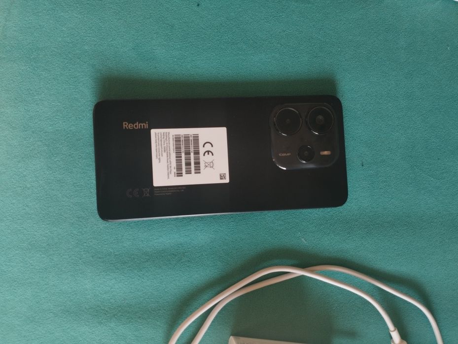 Продам телефон новый