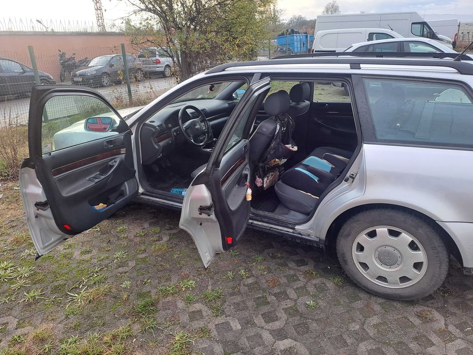 Audi A4 1.8 125 Комби