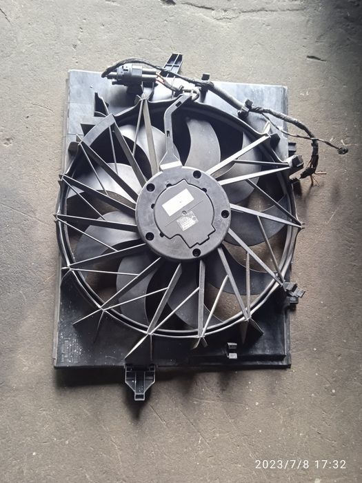 Вентилятор охлаждения БМВ