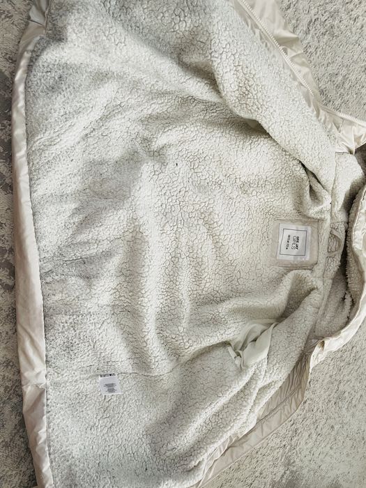 Куртка на девочку 10-12 лет