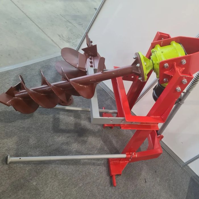 Ямобур тракторный   Lisicki Польша