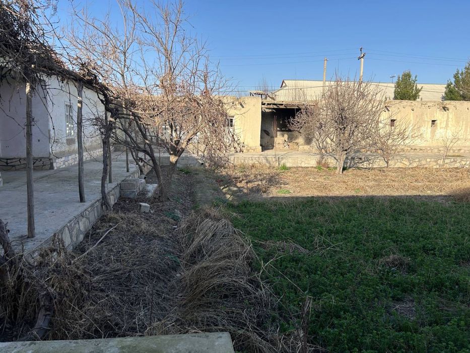 навбахорда уй сотилади срочна