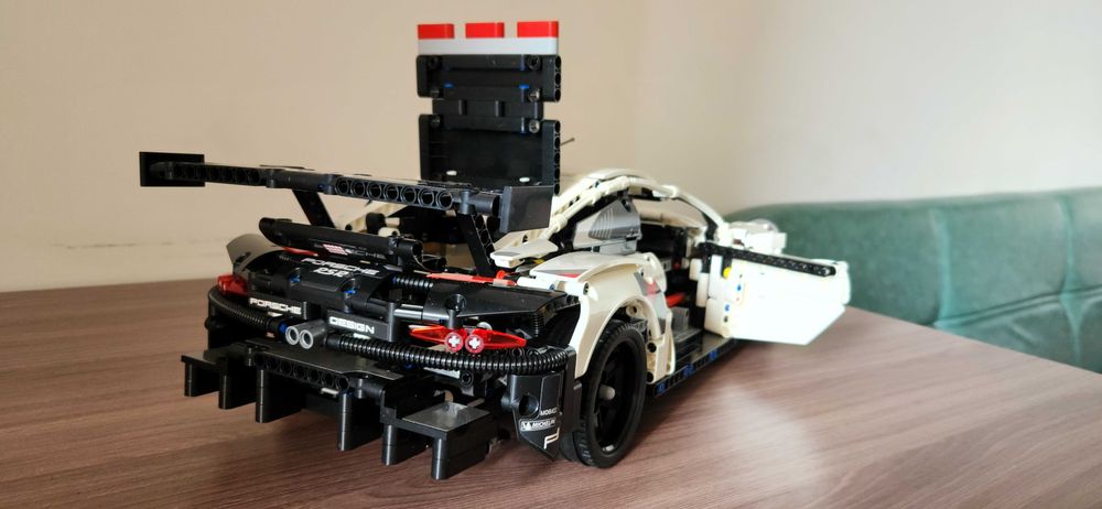 Продам собранный конструктор - Porsche 911