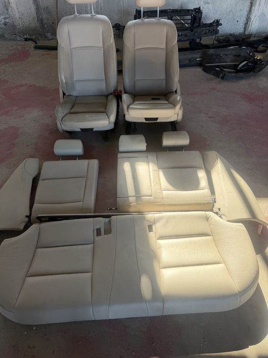 Кожен салон бмв ф10 фейс (kojen salon bmw f10 lci)