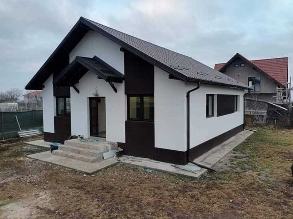 Casa Modulara si Garaje Auto din structura metalica si panou sandwich