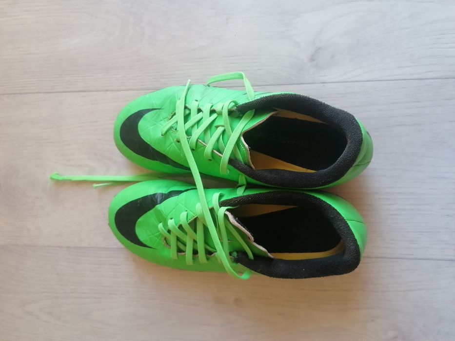 Бутсы Б/У с размером 36