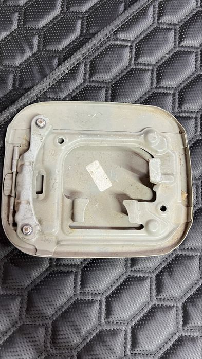 Лючок бензобака Лексус RX300