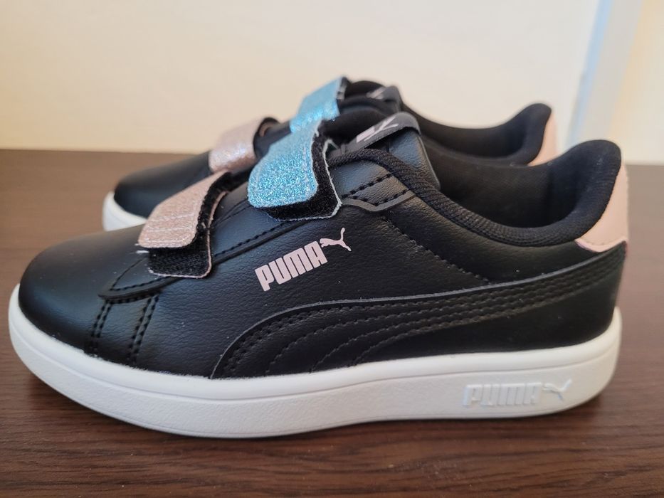 Vând încălțăminte sport copii Puma 31.5