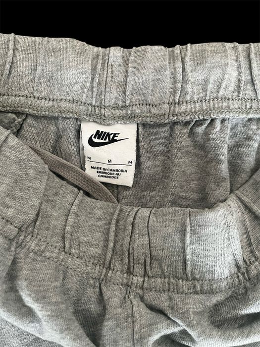 Nike мъжко долнище – размер M